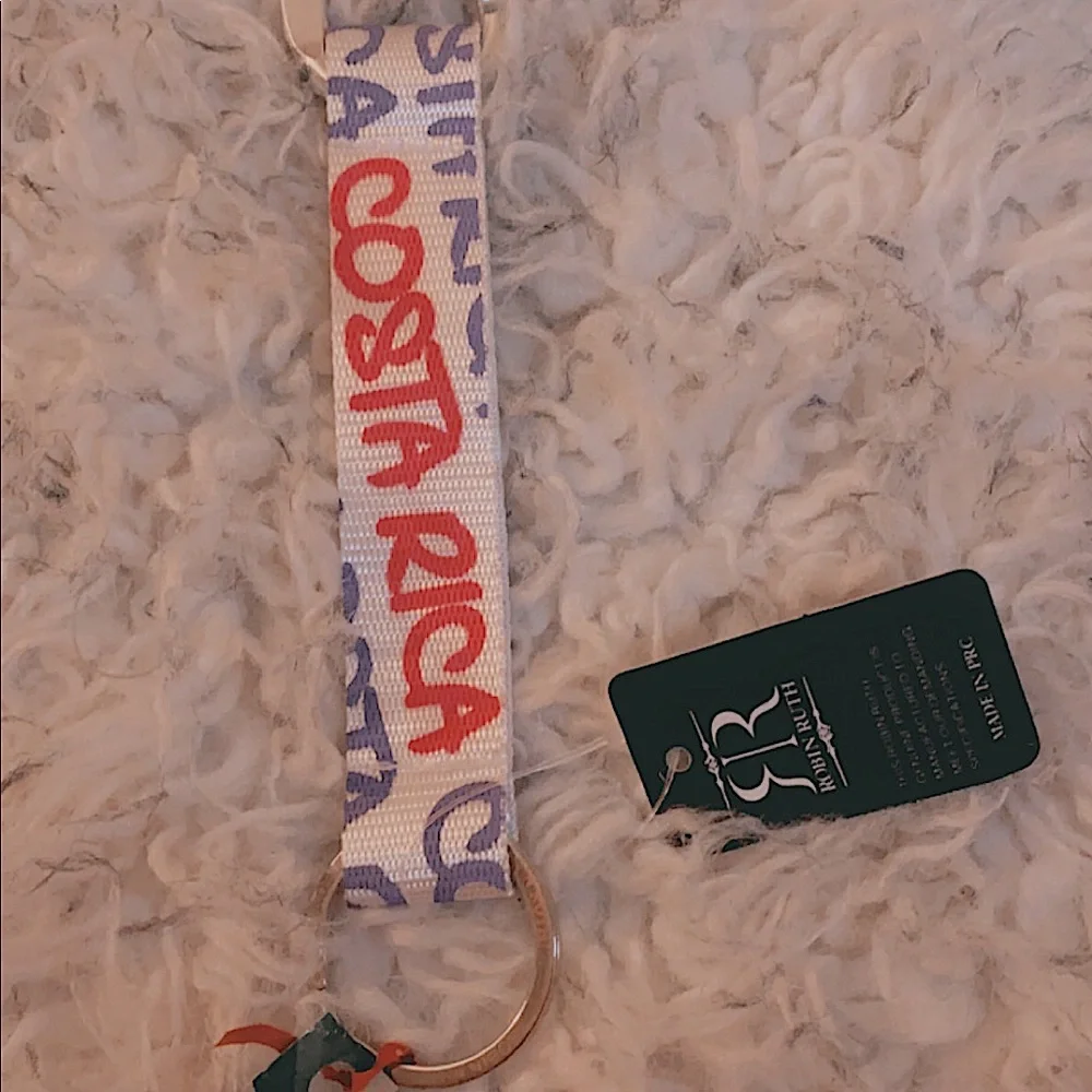 Costa Rica Keychain - Picture 3 of 4